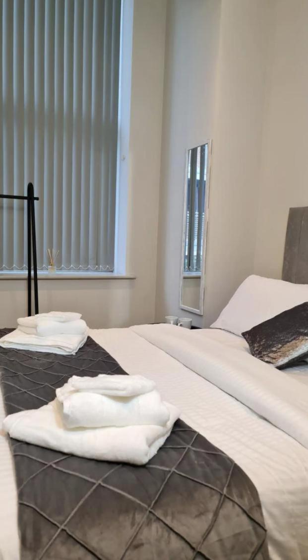 Charming 1-Bed Sleeps 2 Parking view 4