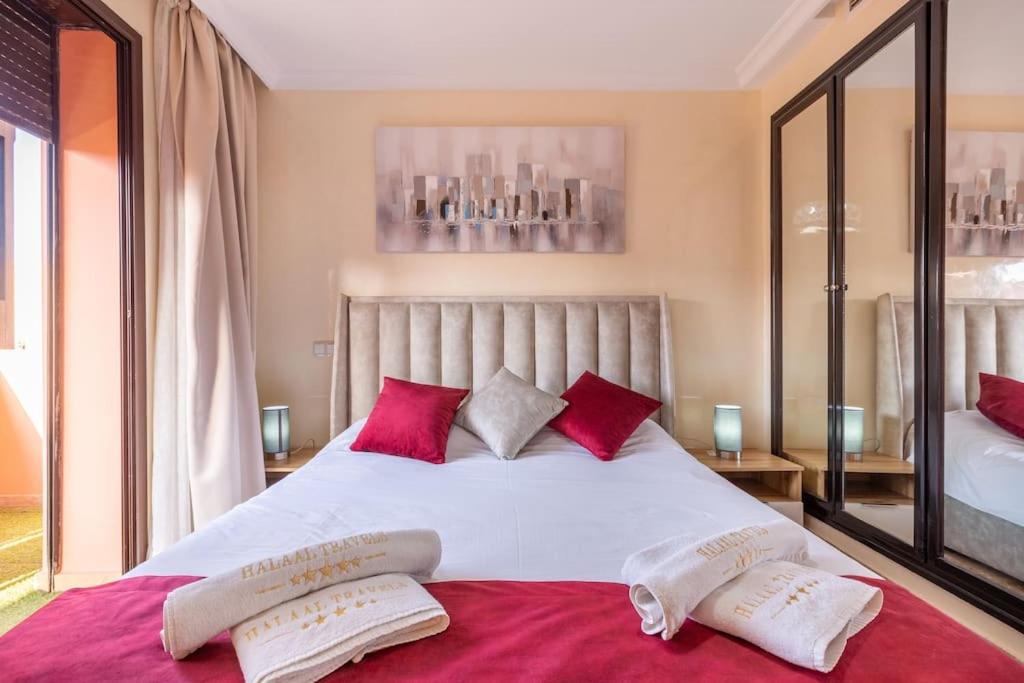 Stylish and Modern Oasis in the Heart of Gueliz view 4