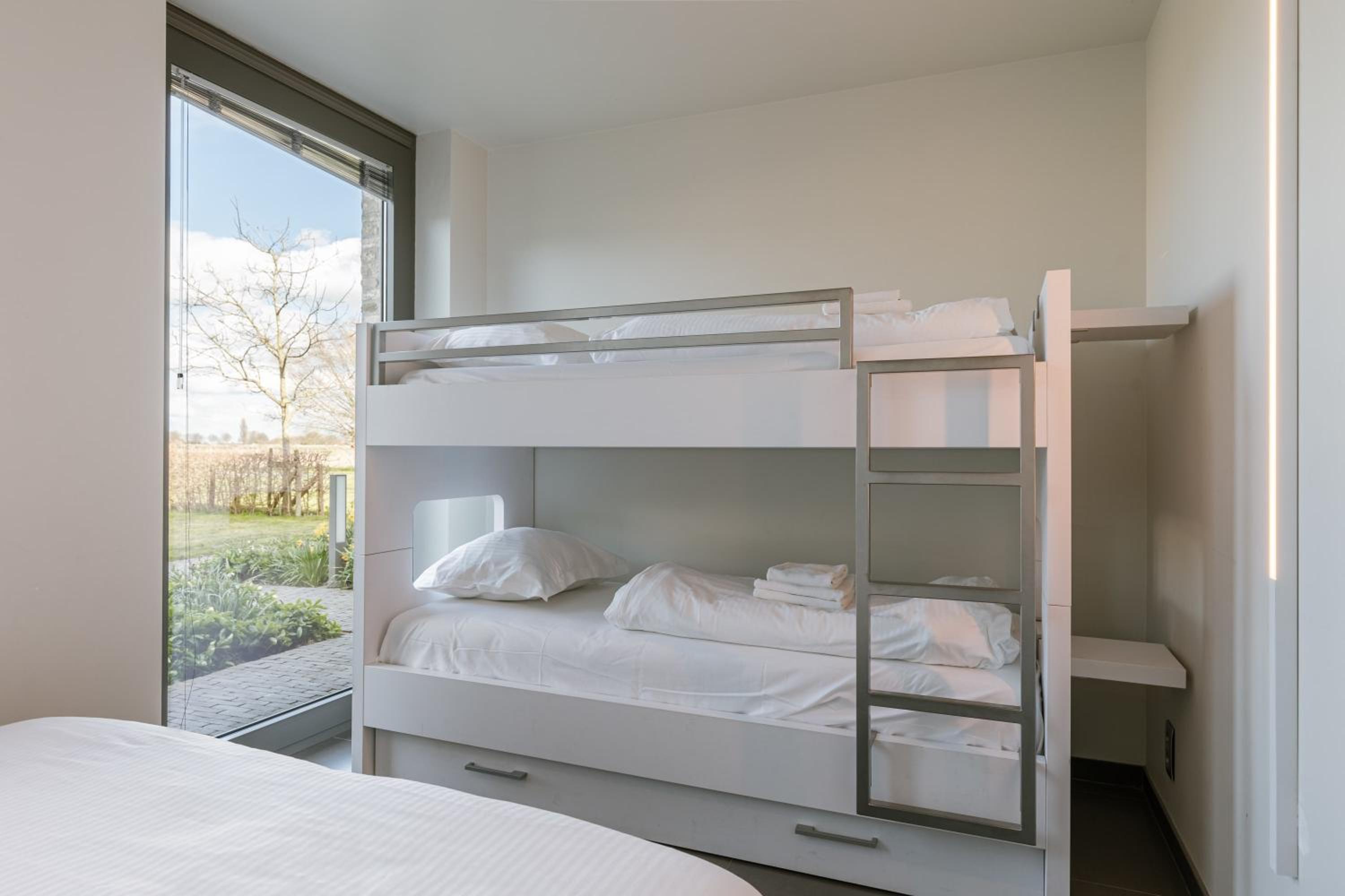 Spacious holiday home for 12 persons
