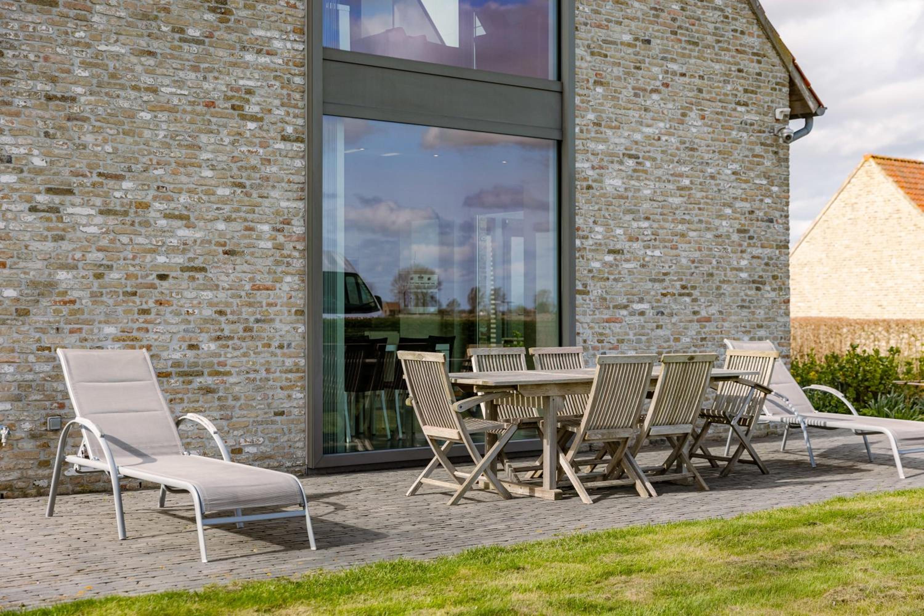 Spacious holiday home for 12 persons