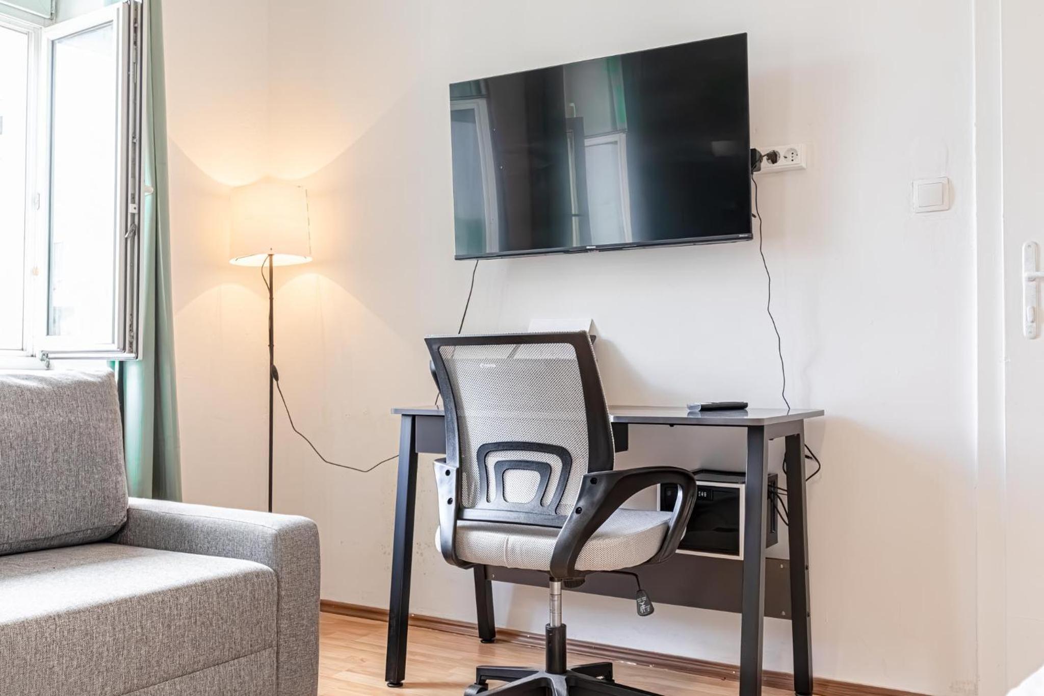 Lovely 1BR Apt U3 Proximity & Danube Canal, 3rd District