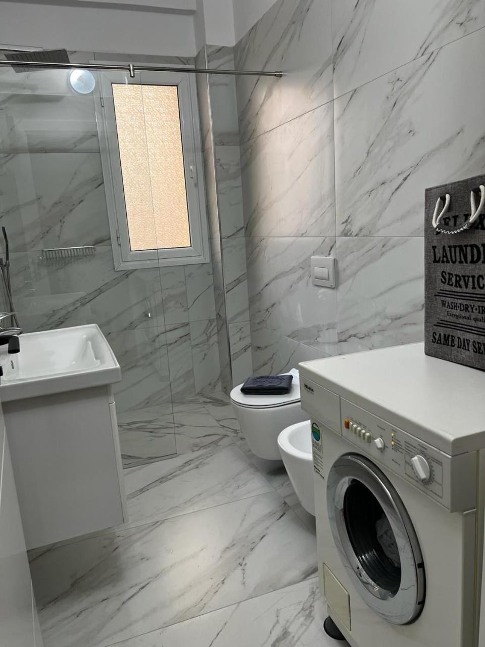 Albert Apartment