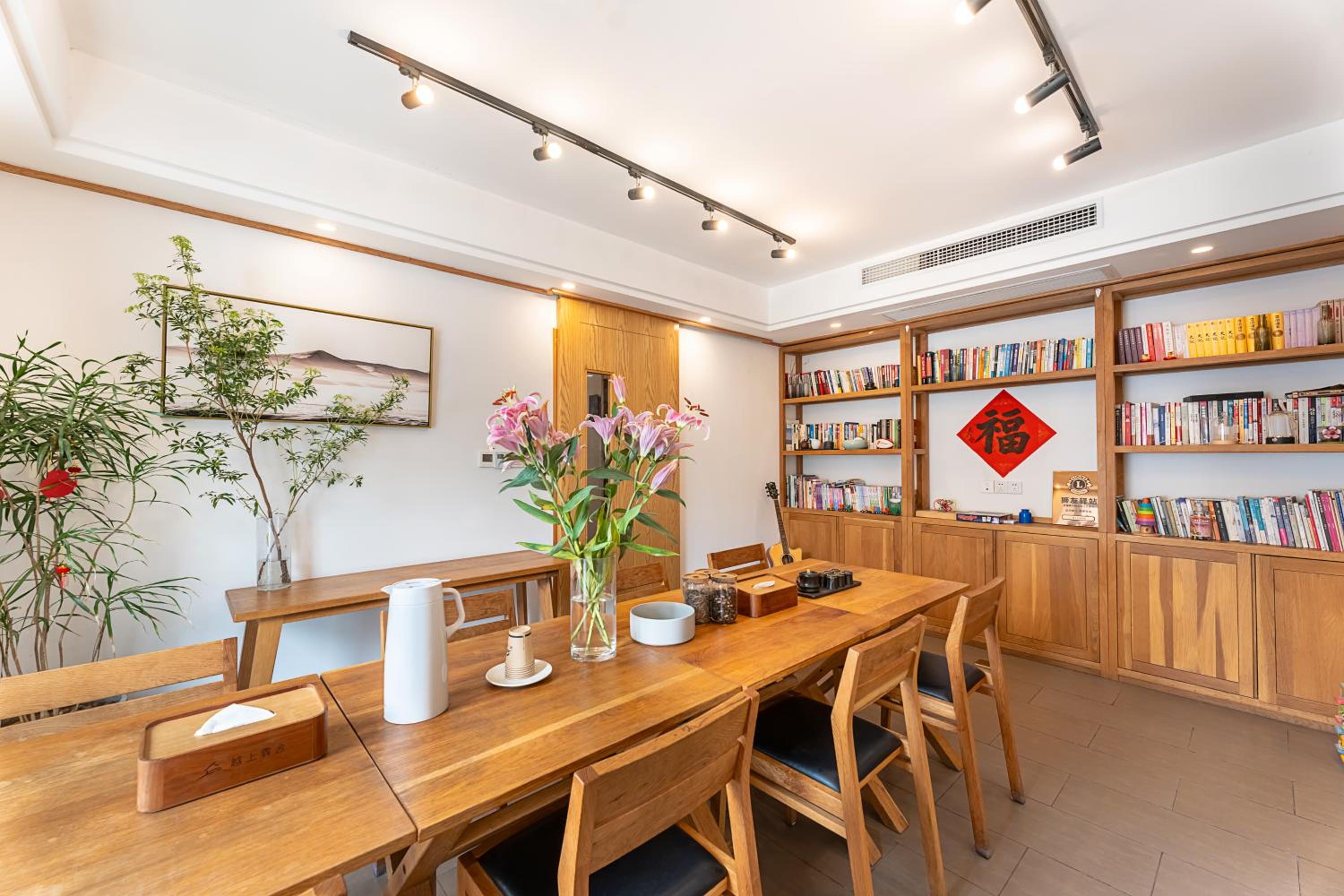 Hangzhou West Lake Yueshang Yunshe Boutique Homestay