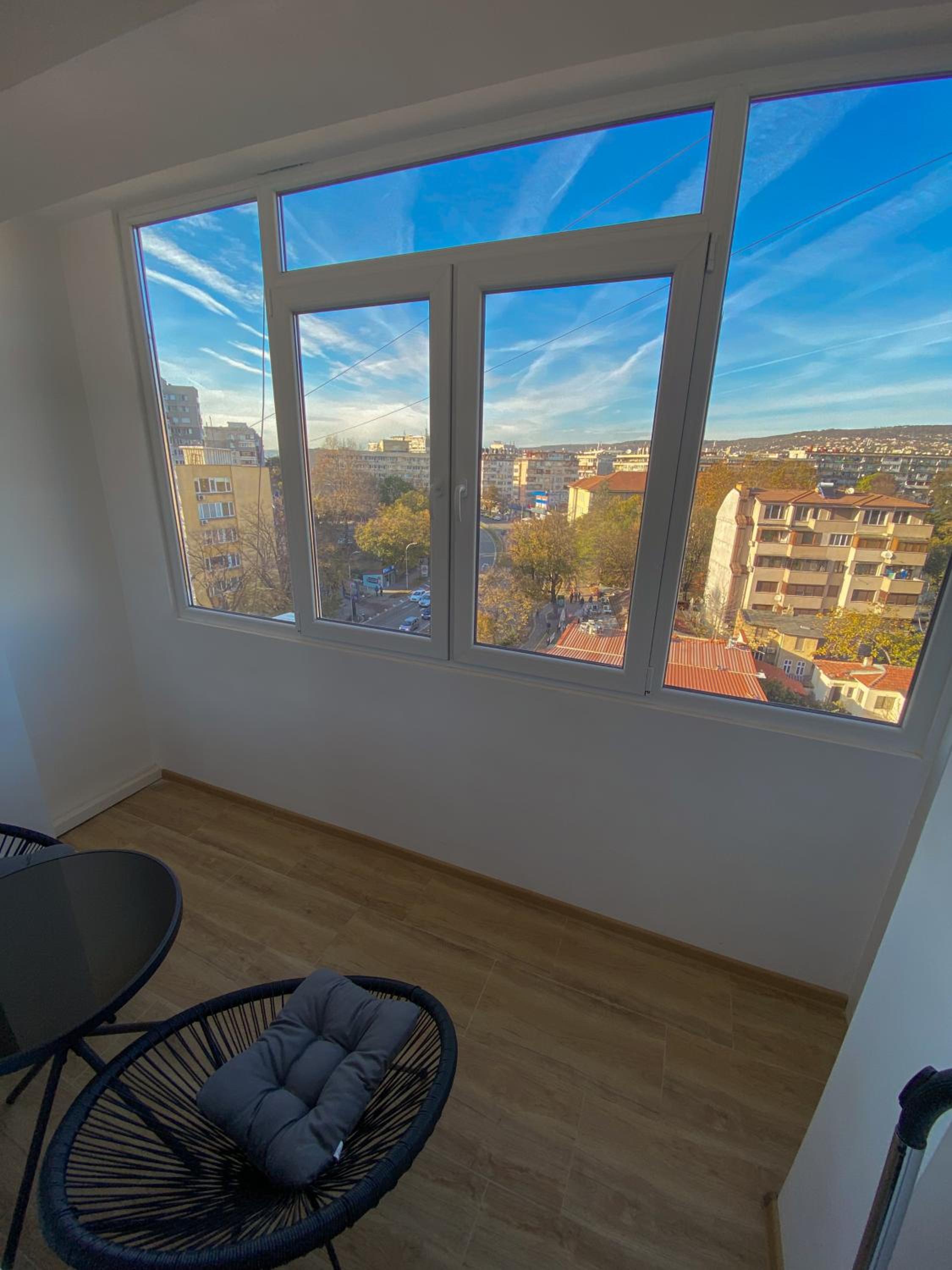 Urban Edge by RV Apartments