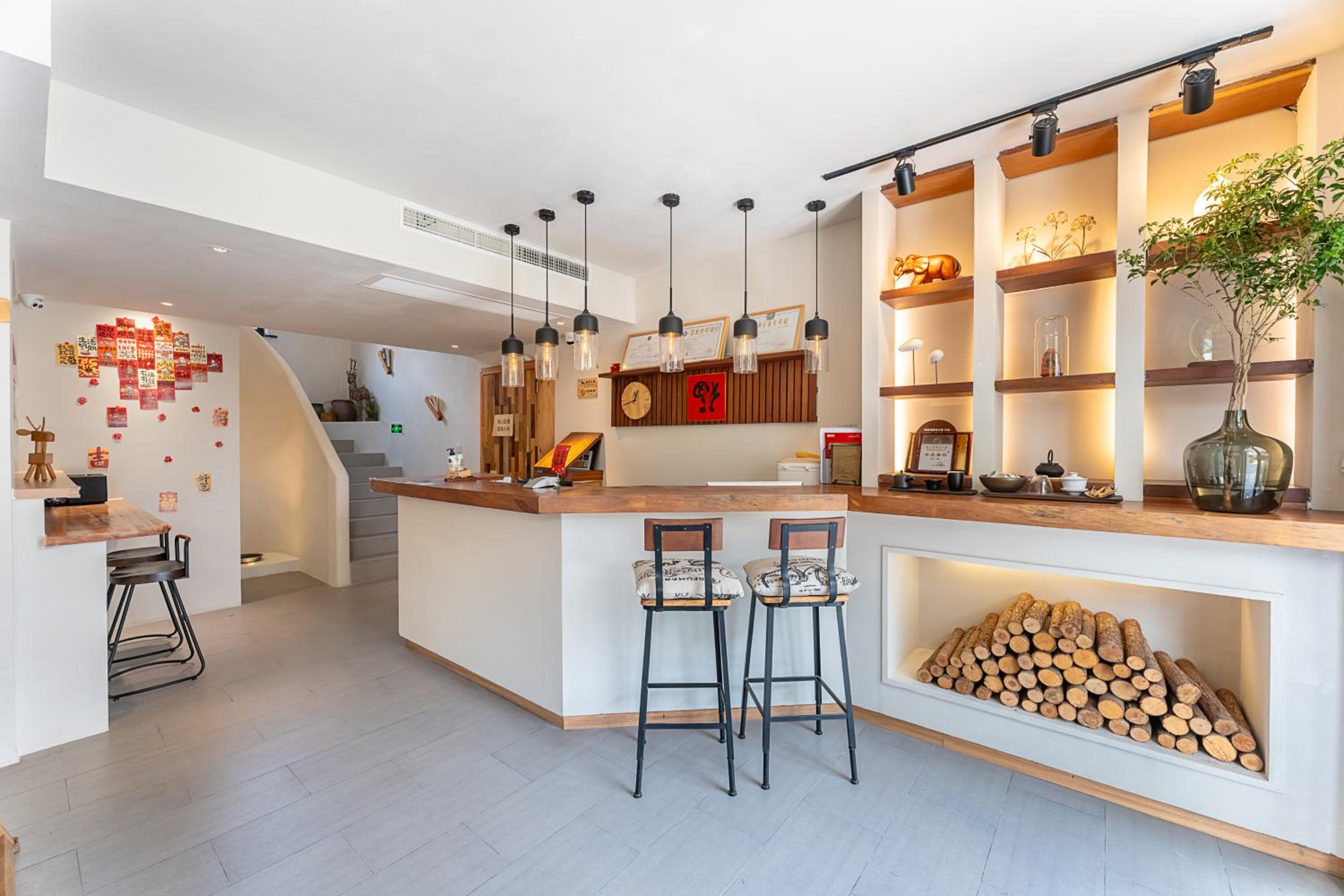 Hangzhou West Lake Yueshang Yunshe Boutique Homestay