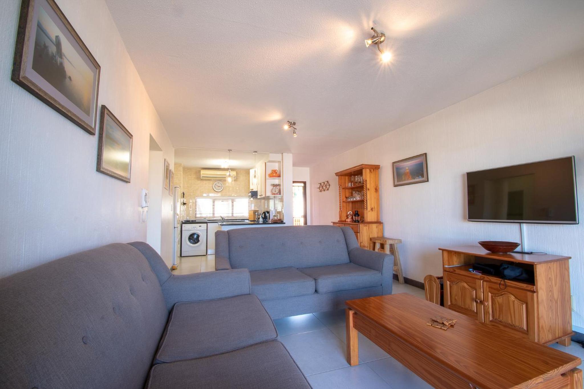 Durban Vacations - 82 The Shades Umhlanga Rocks - Property Image 3