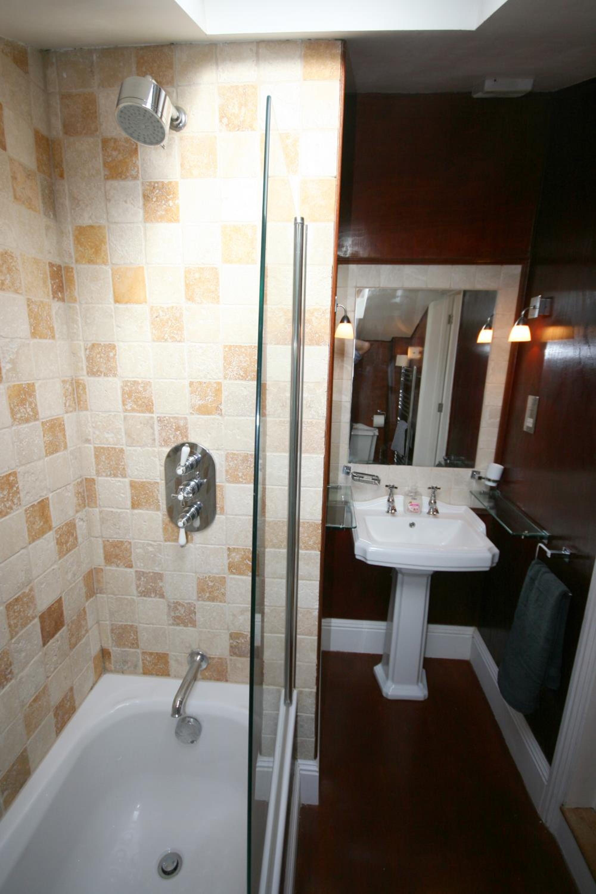 Photo 17