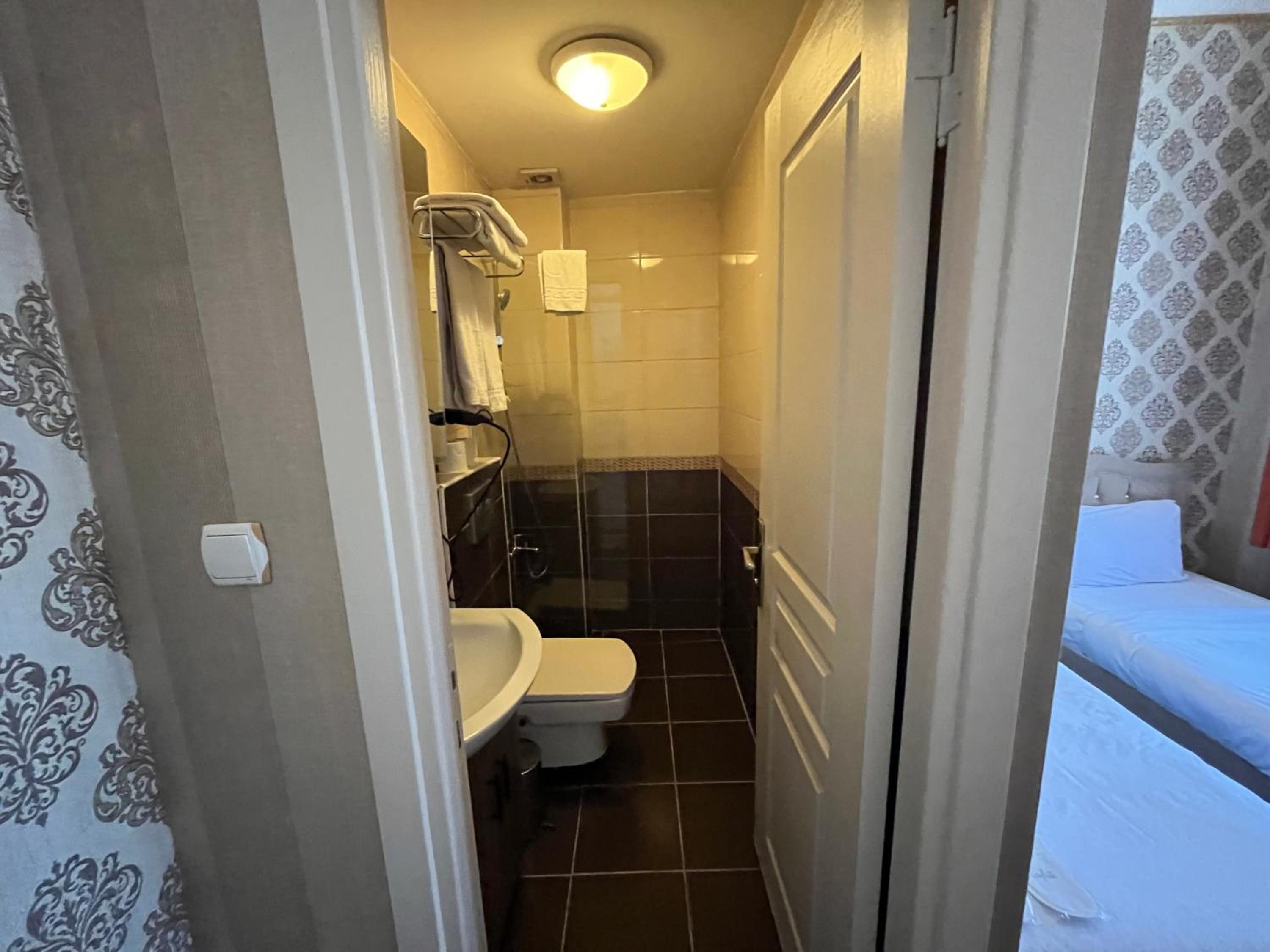 Le Safran Suite Hotel - Image 130