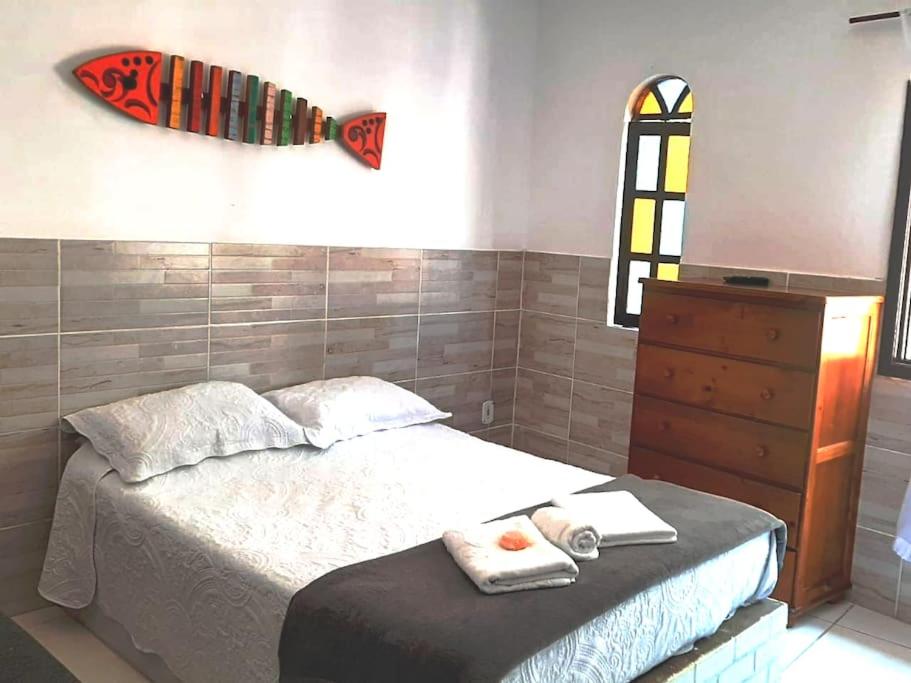Casa simples, próxima à Praia dos Anjos