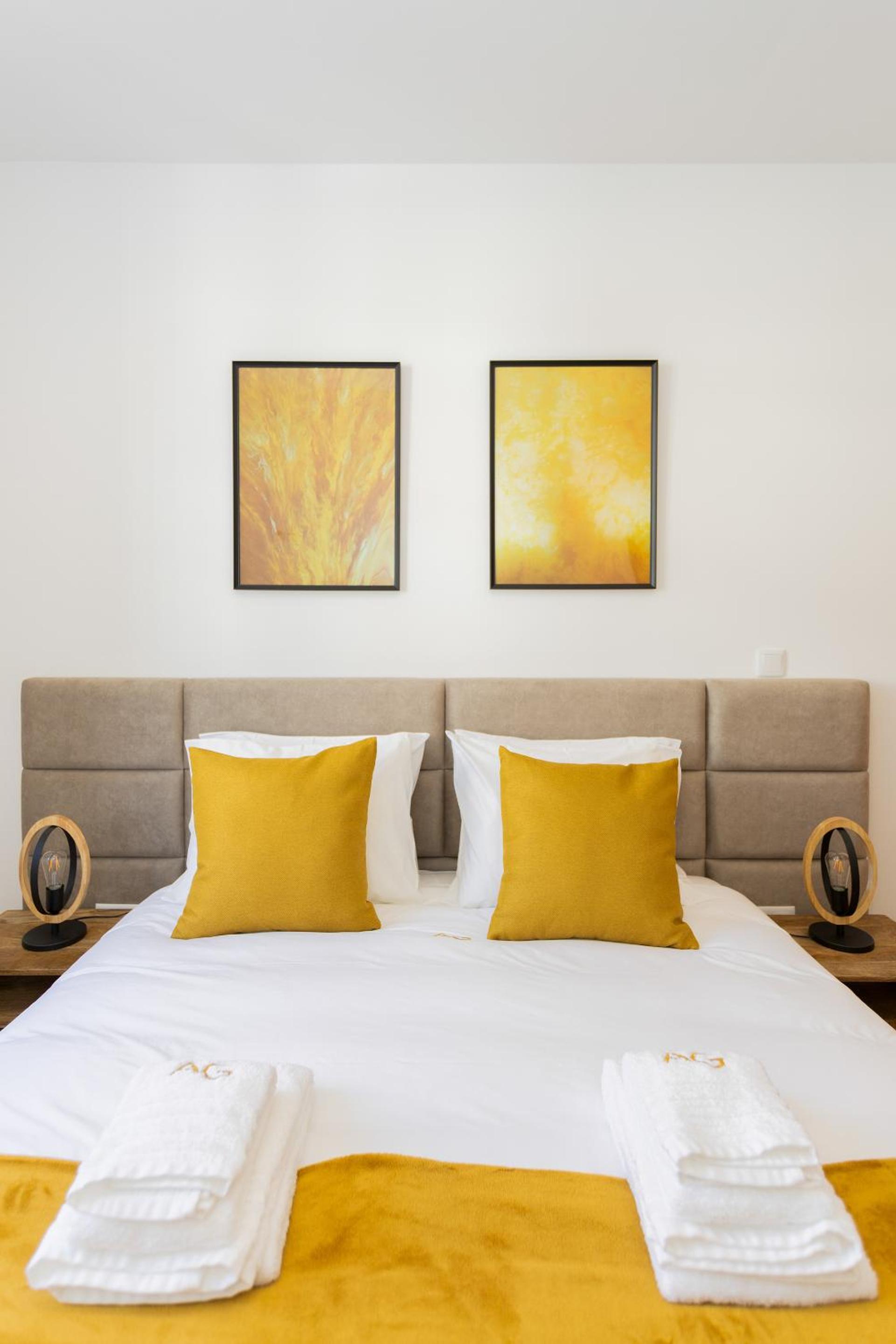 Arts Garden apartments - Comfort & Design in the Heart of the City view 3