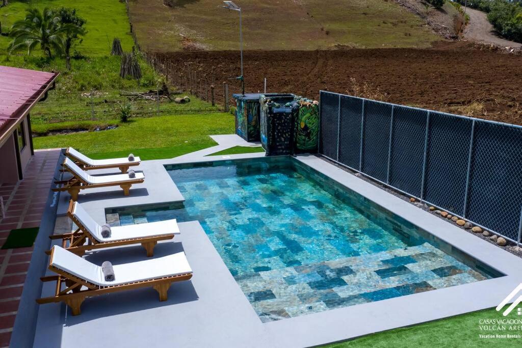Casa Oasis La Fortuna Private Pool AC & WiFi 100 mbps