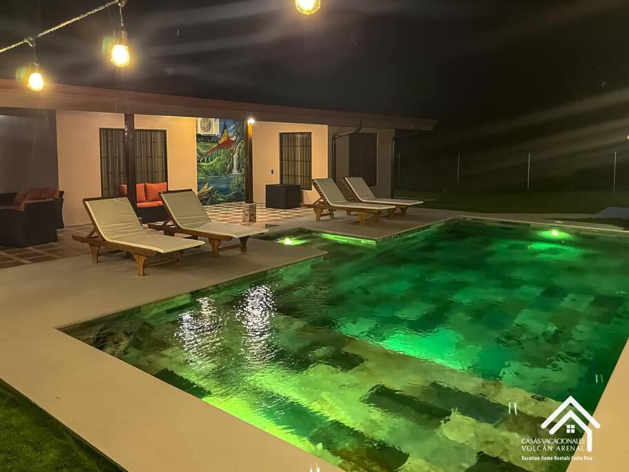 Casa Oasis La Fortuna Private Pool AC & WiFi 100 mbps