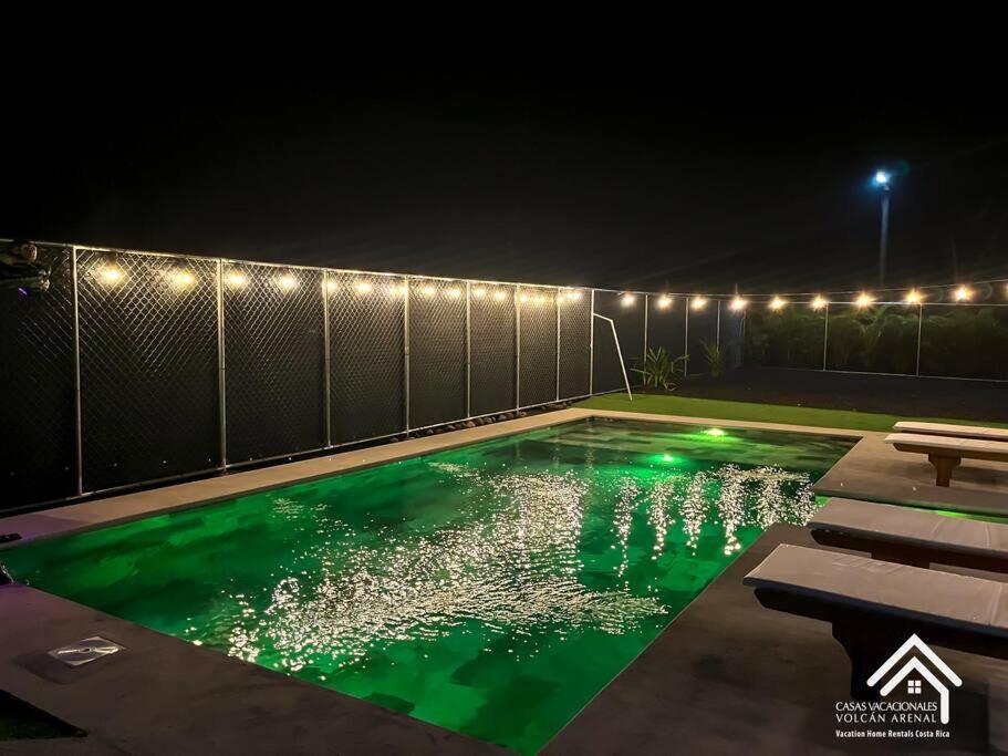 Casa Oasis La Fortuna Private Pool AC & WiFi 100 mbps
