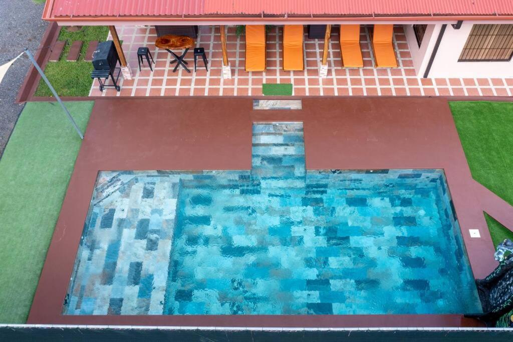 Casa Oasis La Fortuna Private Pool AC & WiFi 100 mbps