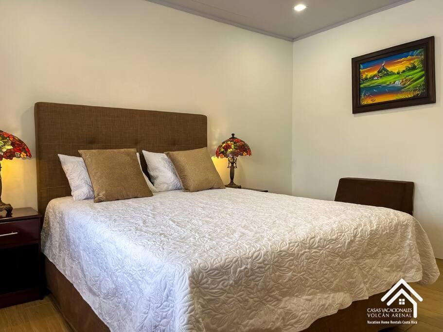 Casa Oasis La Fortuna Private Pool AC & WiFi 100 mbps