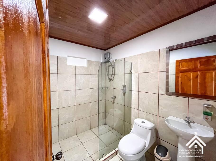 Casa Oasis La Fortuna Private Pool AC & WiFi 100 mbps