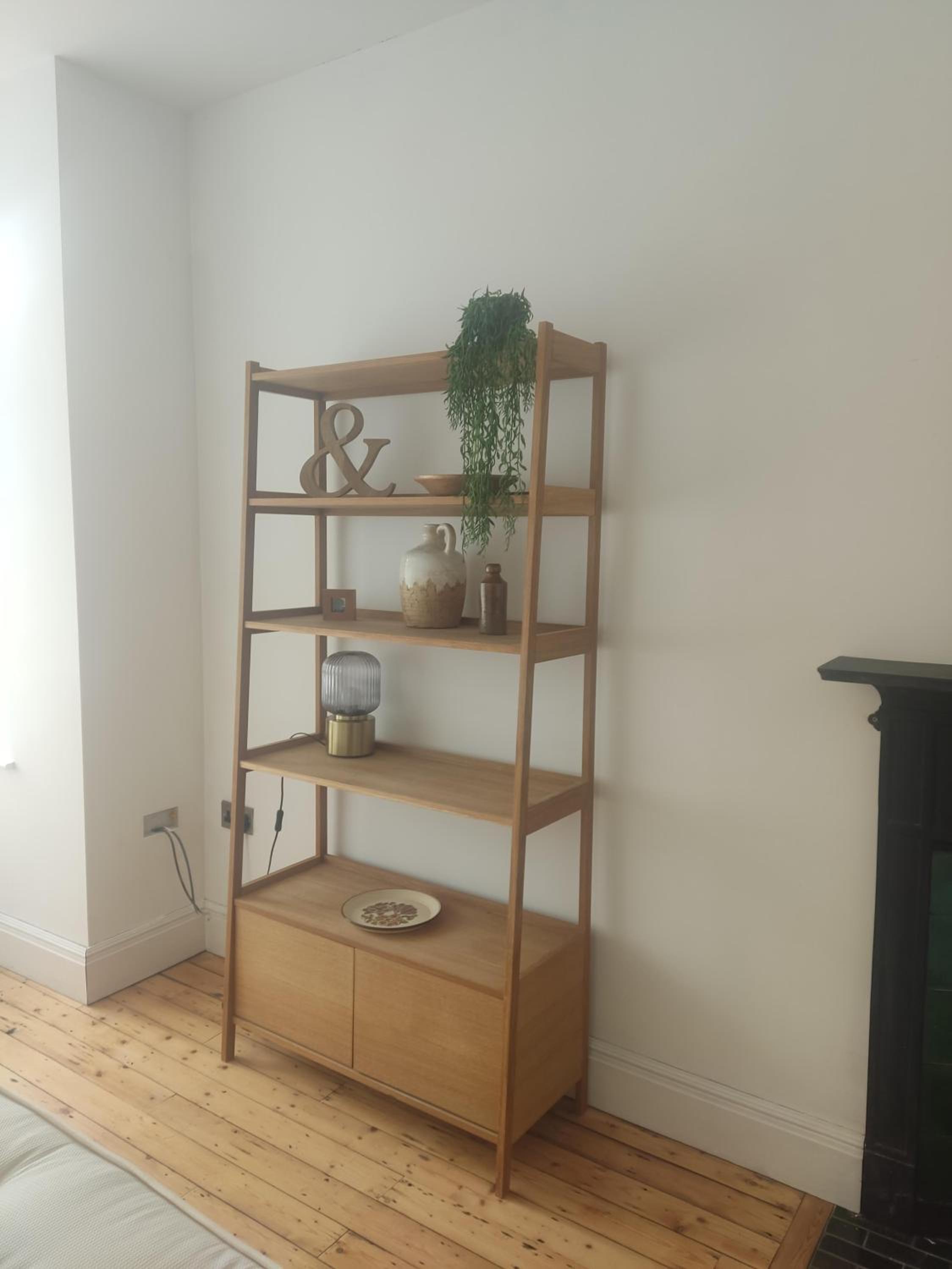 7 Bed House - Sleeps 26 - Parking - Wifi - Garden