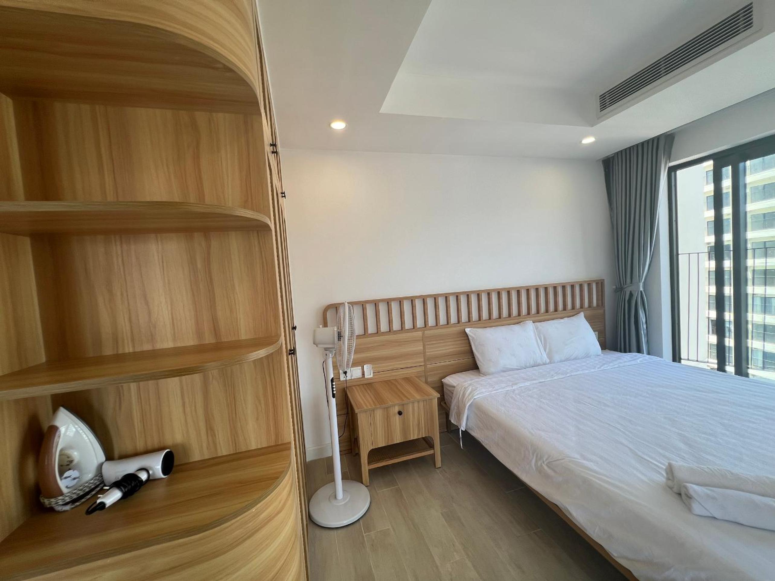 HAPPY APARTMENT