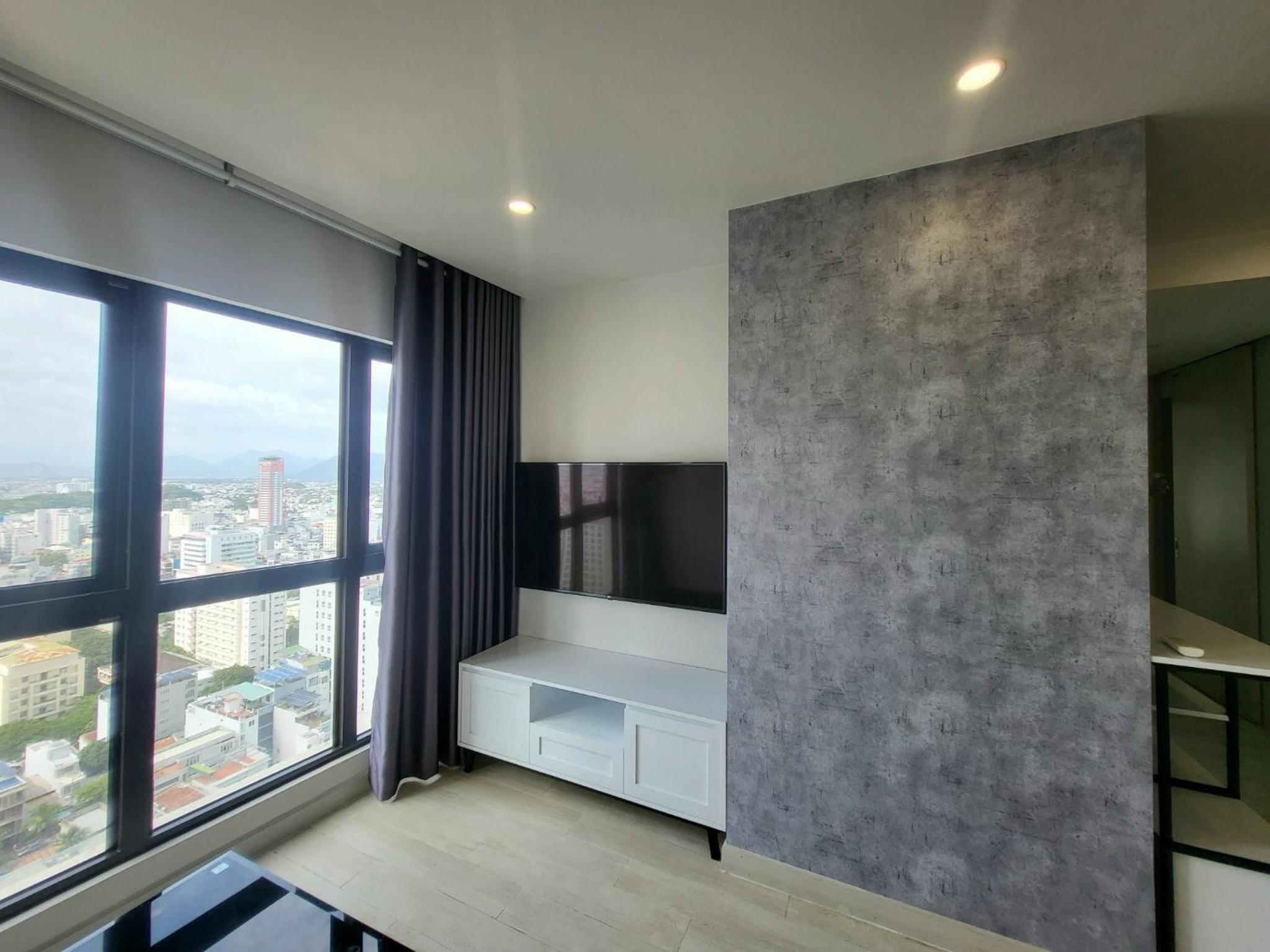 HAPPY APARTMENT