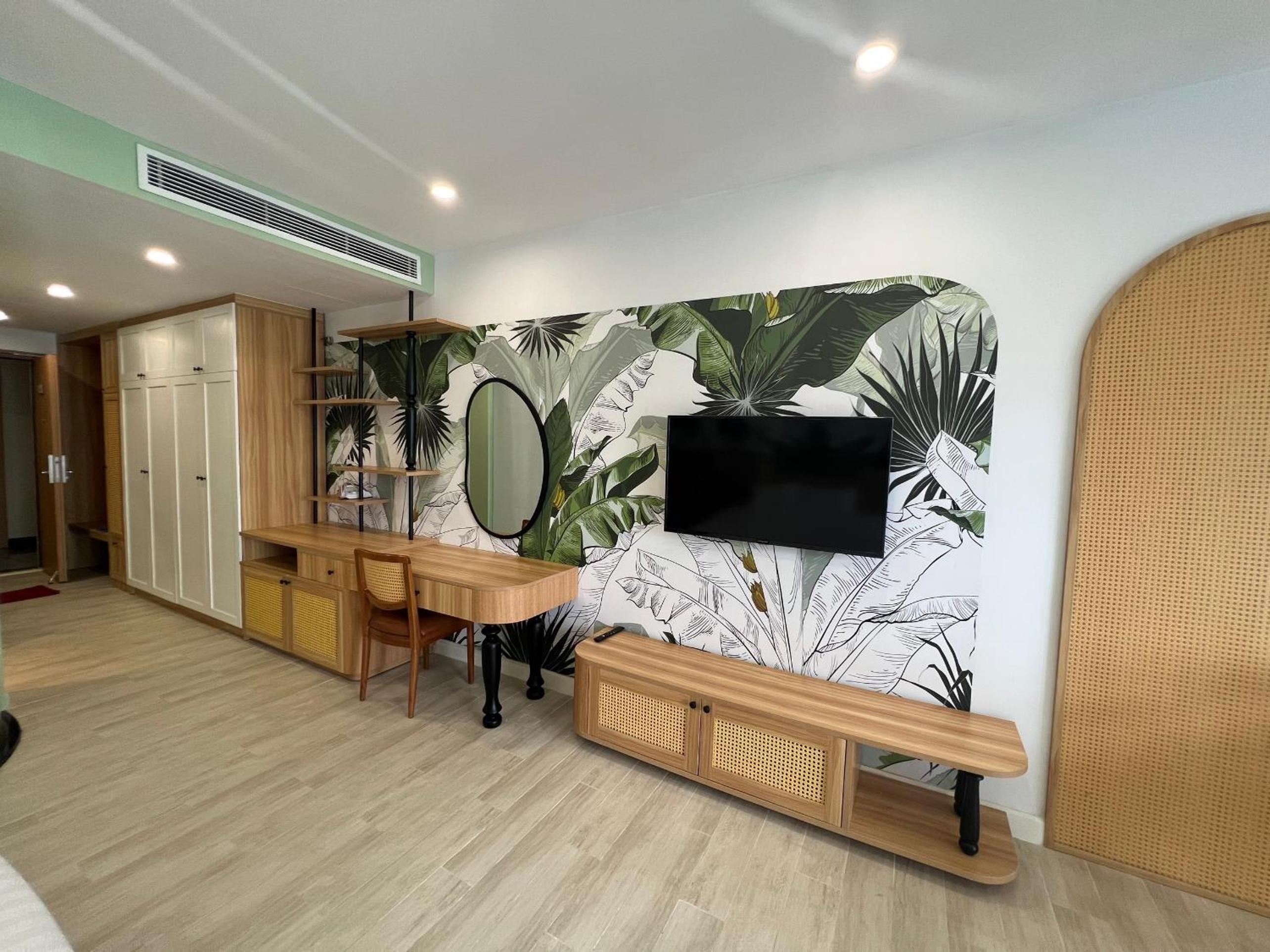 HAPPY APARTMENT