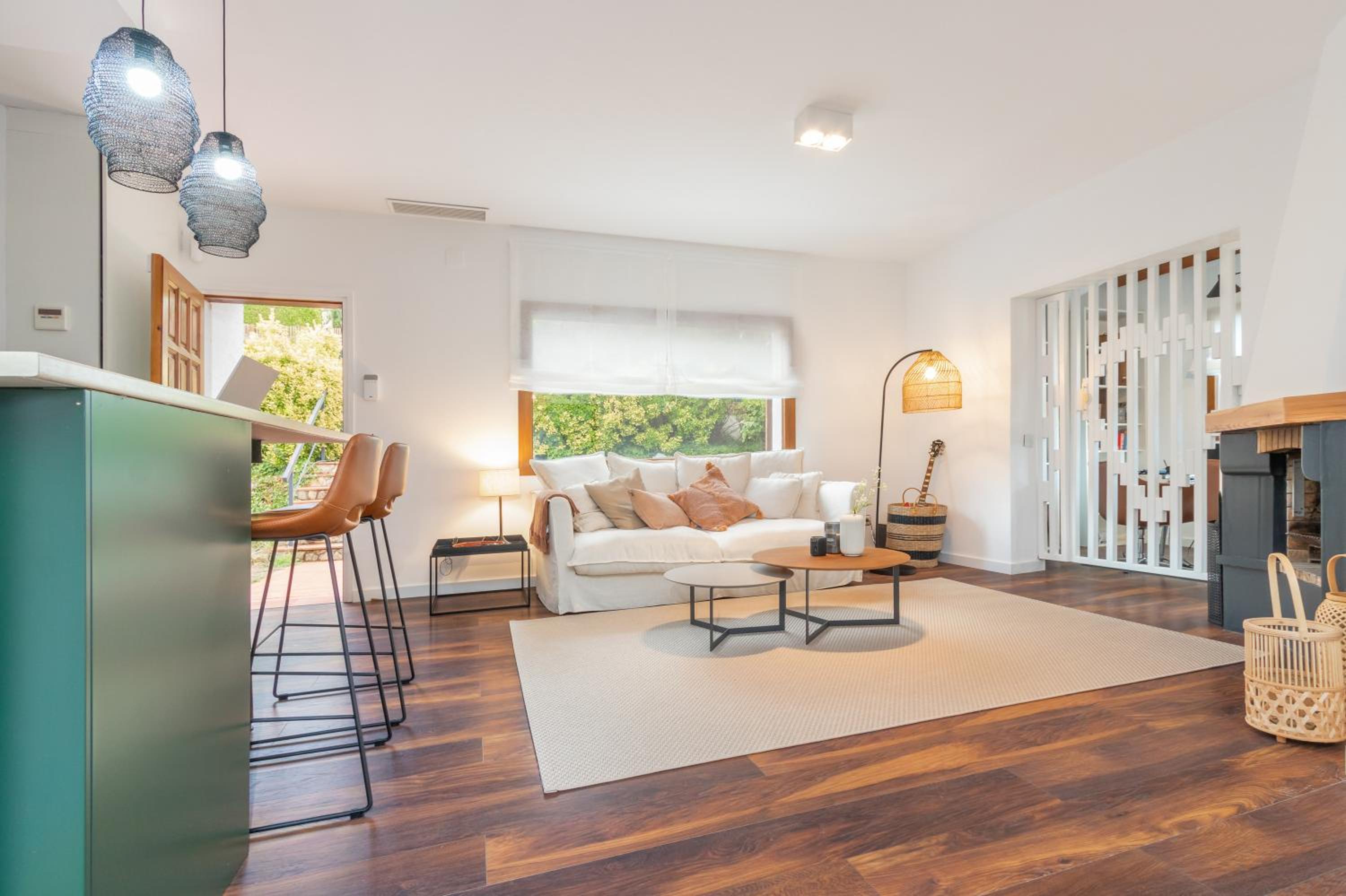 Bacom House completa