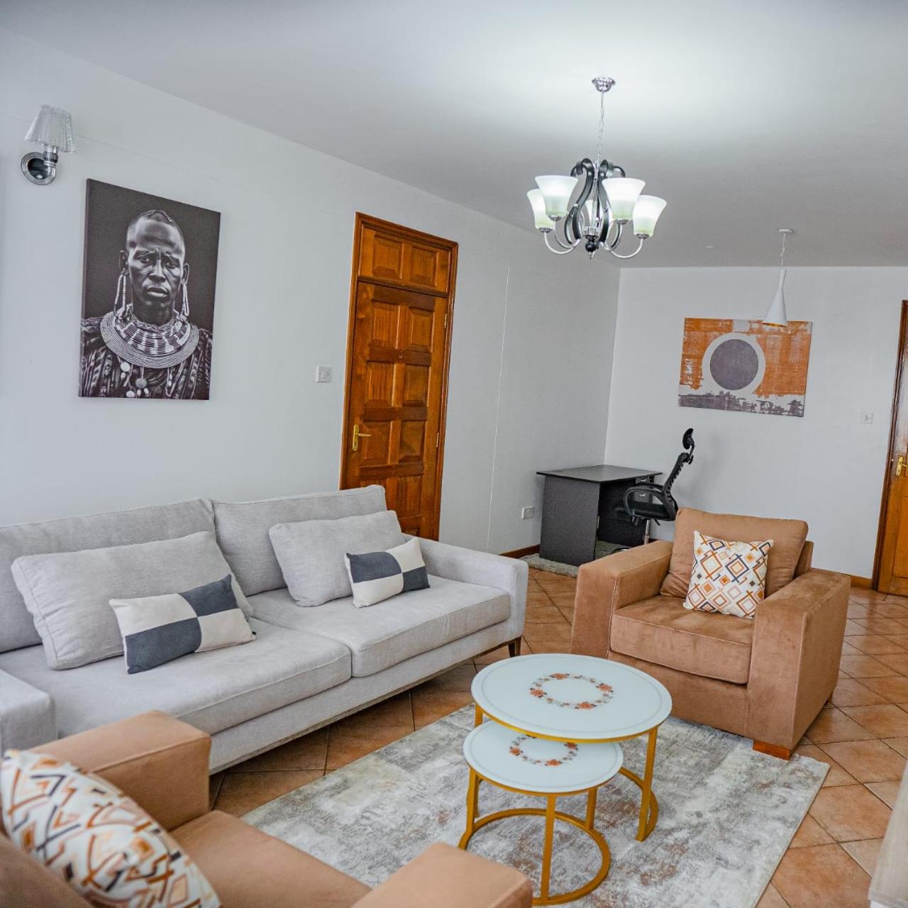 Elite Westlands near West Gate and Sarit Malls view 3