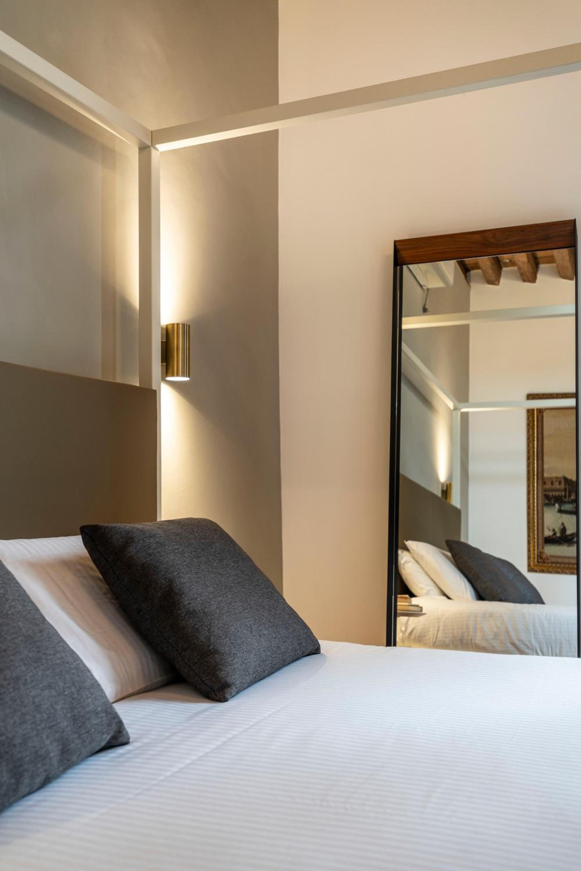 Vivaldi Suites R&R