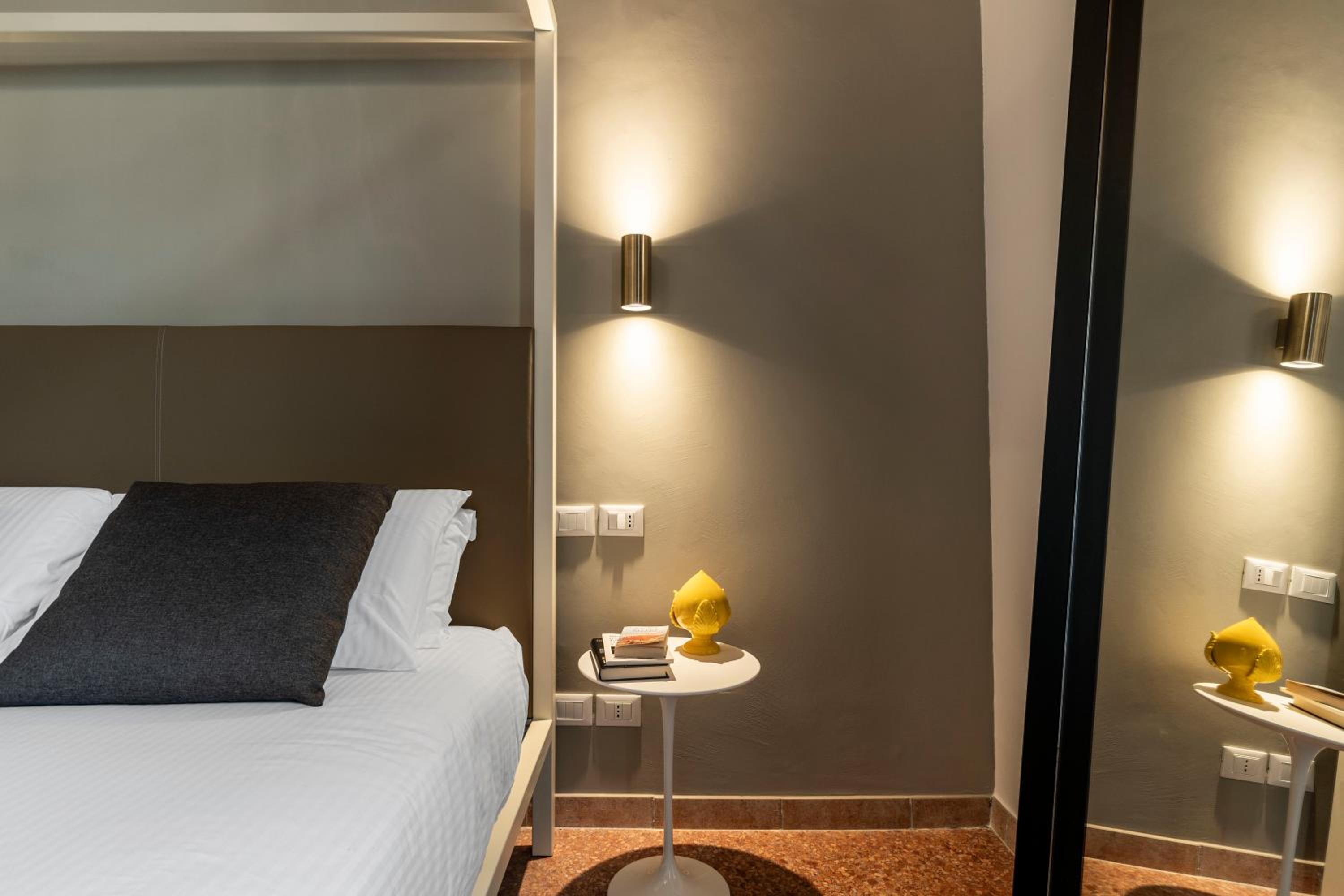 Vivaldi Suites R&R