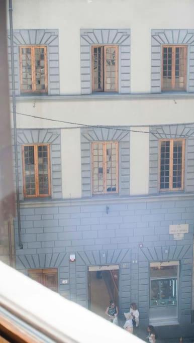 Tornabuoni Charming Apartment