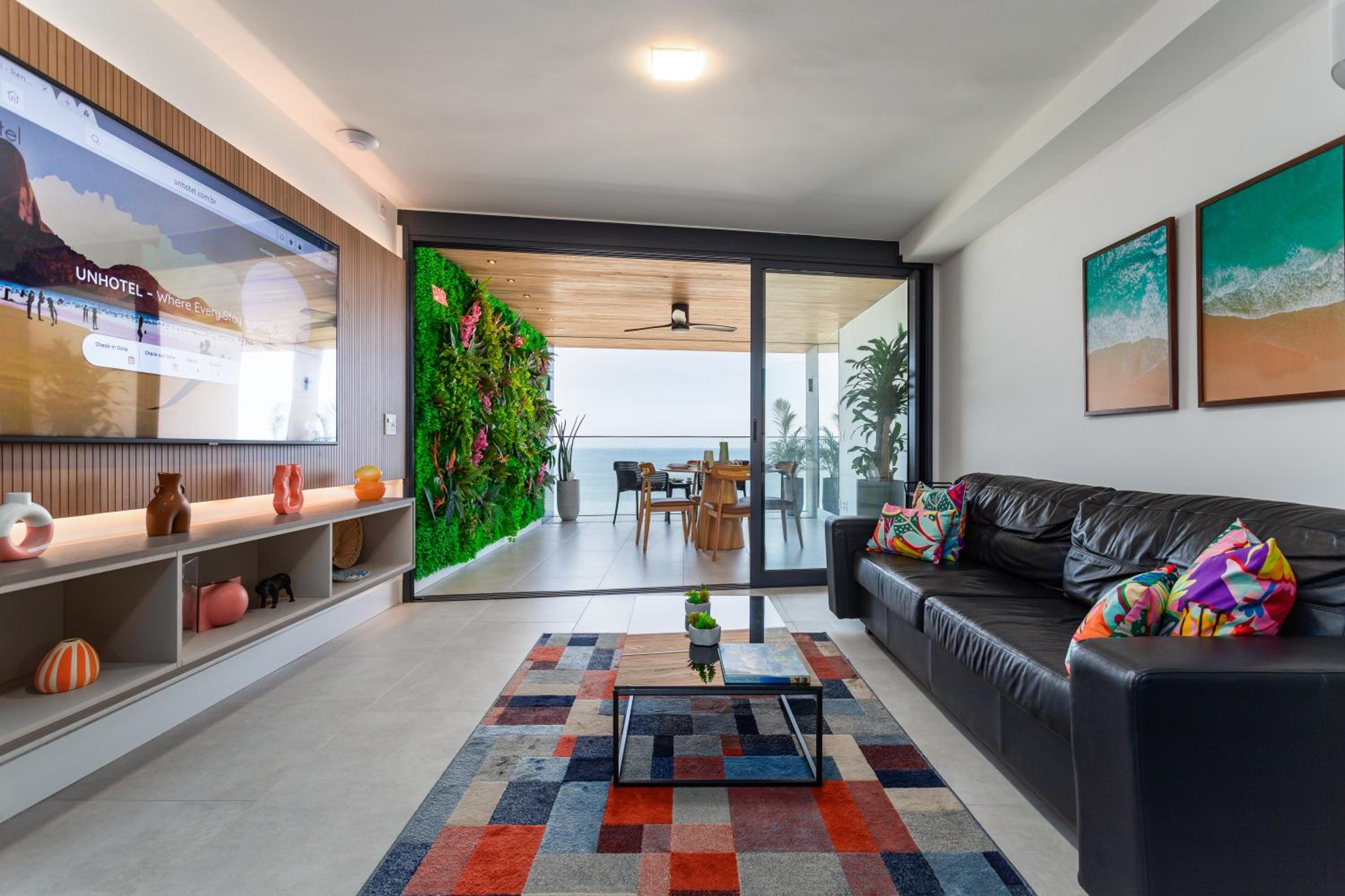 Luxuosos Apartamentos por Temporada na Atlântica à Beira-Mar, Copacabana