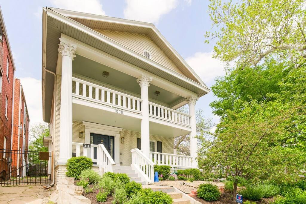Chic 4BR 3BA Historic Home Near Country Club Plaza view 2