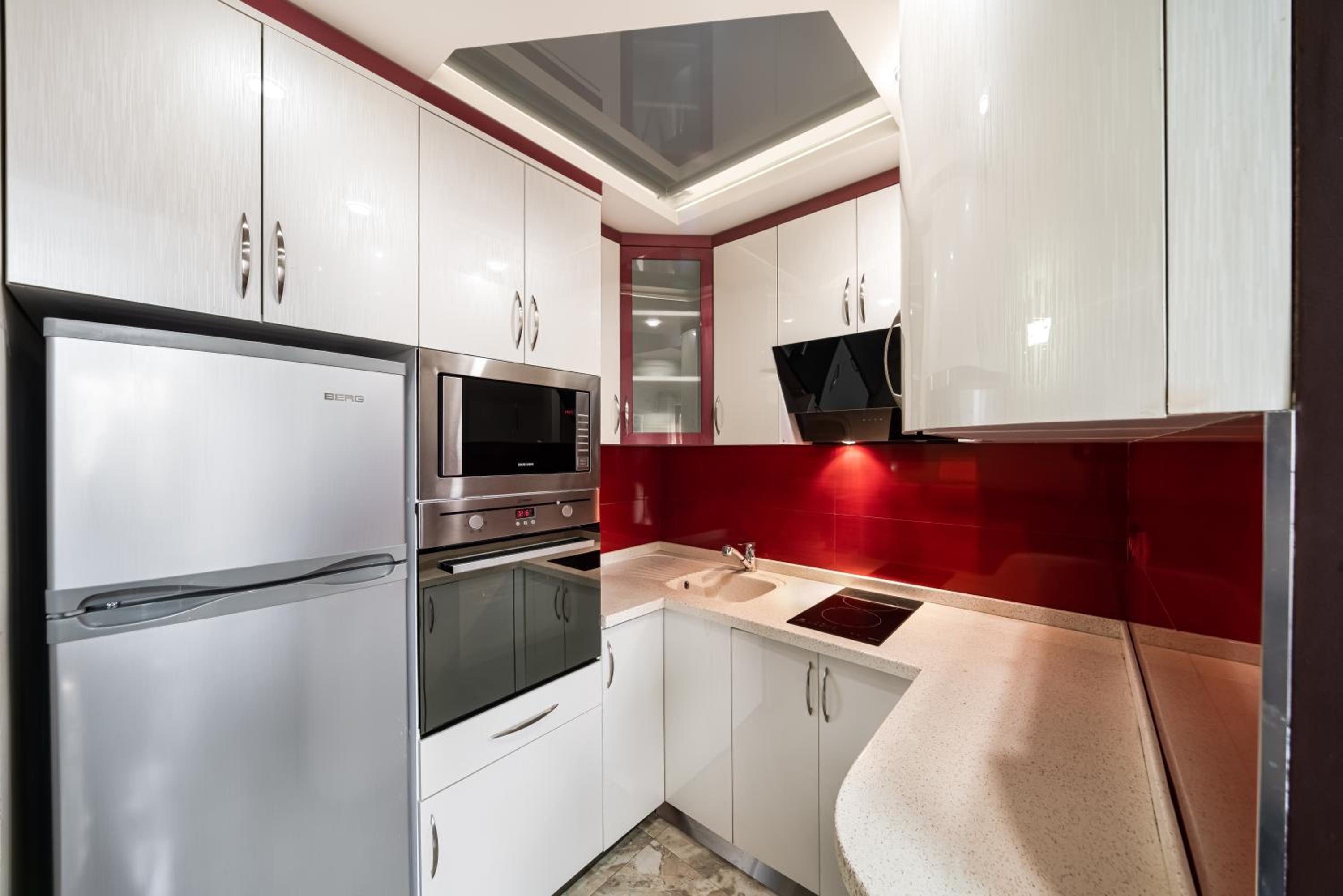 2-BDR/Perfect Location/Cozy