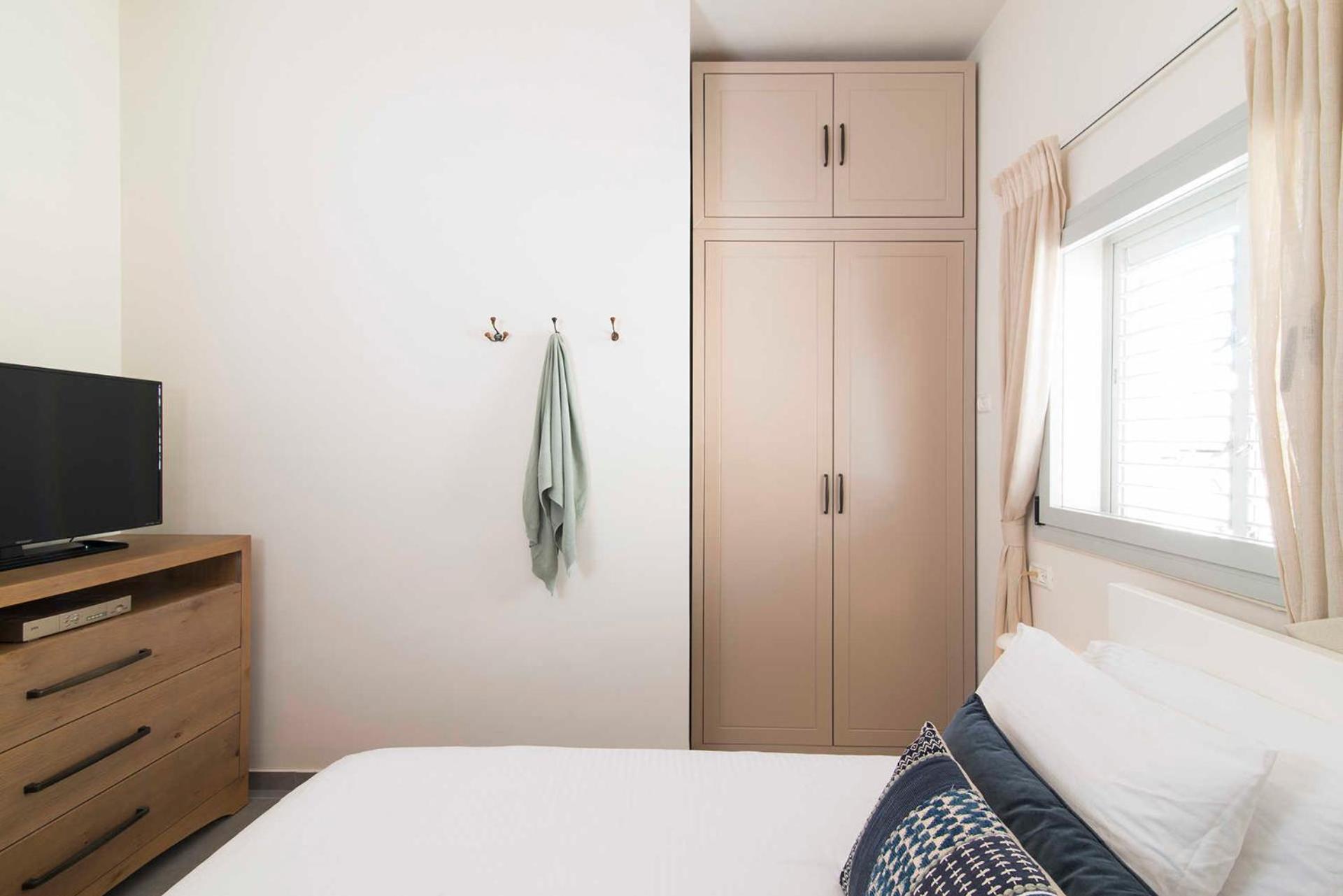 Bauhaus Boutique by TLV2RENT