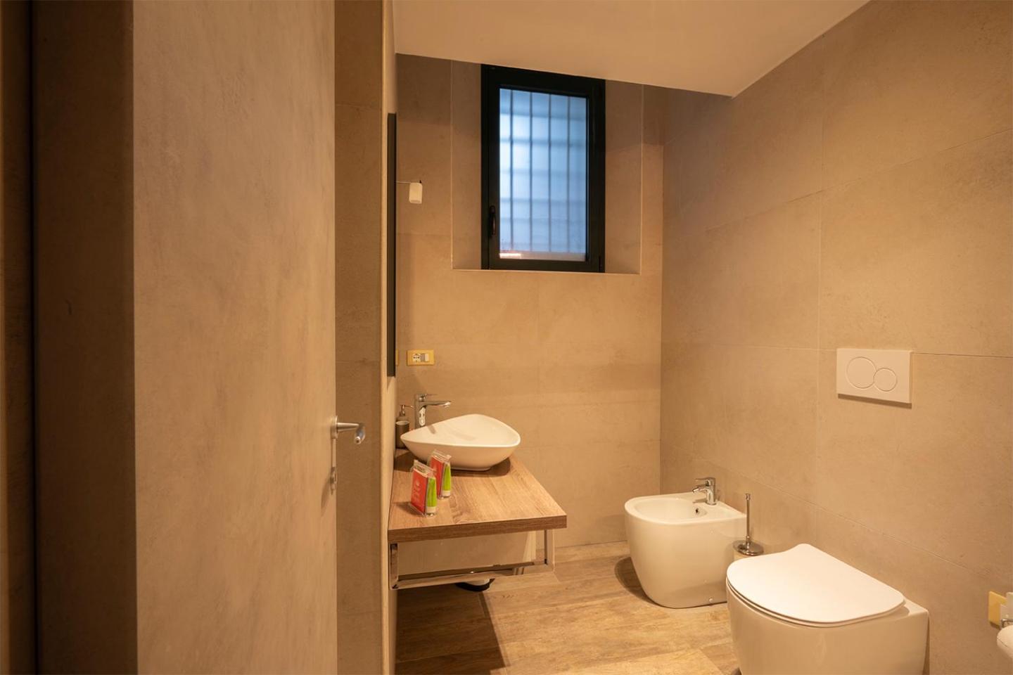Emme Loft I Green Moon - Urban Stylish Loft Milan