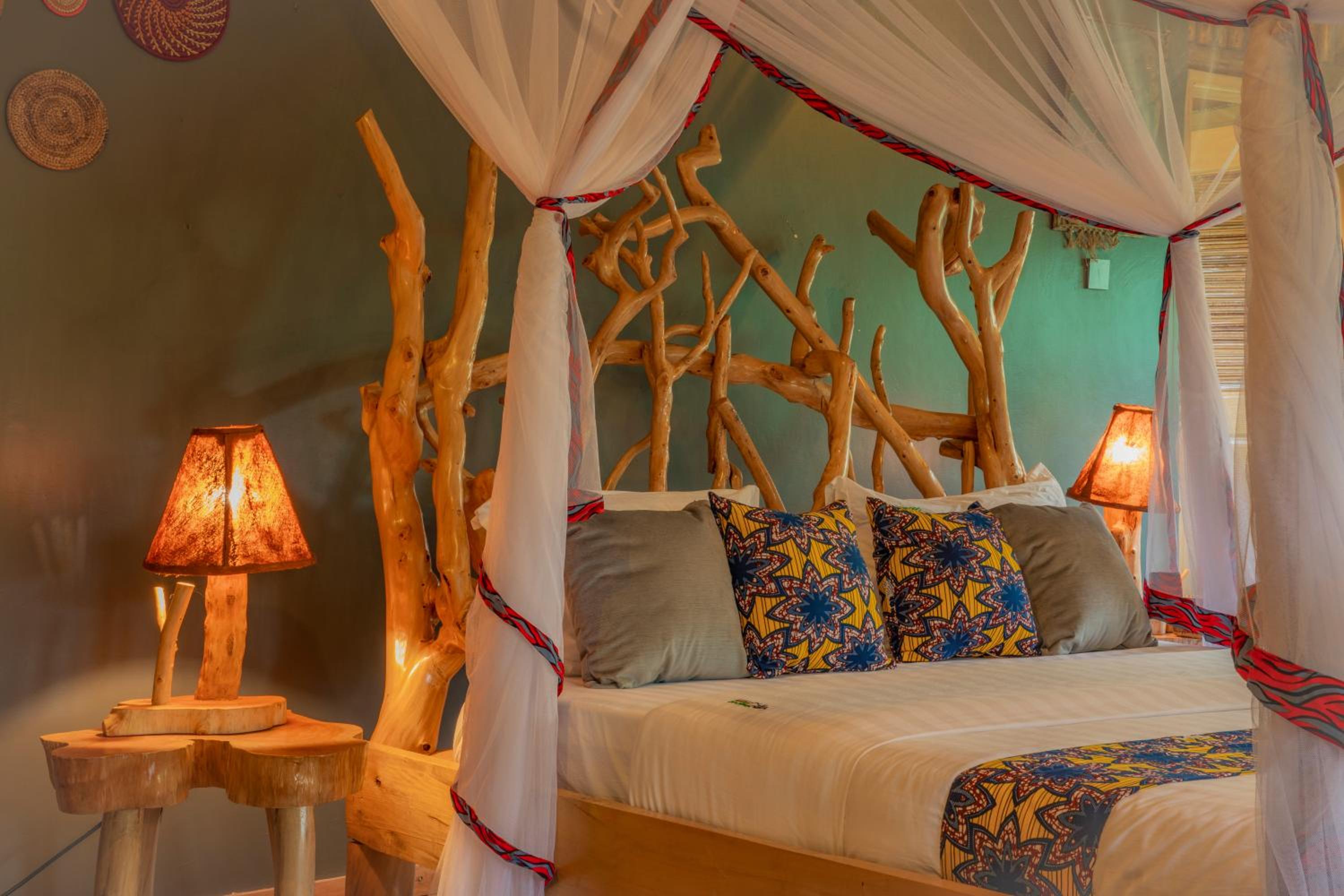 Embogo Safari Lodges