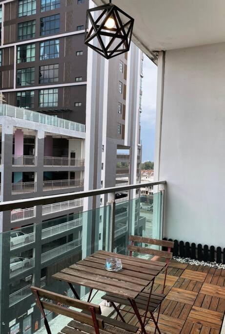 39# Private! Modern Stylish Suite at Austin, JB