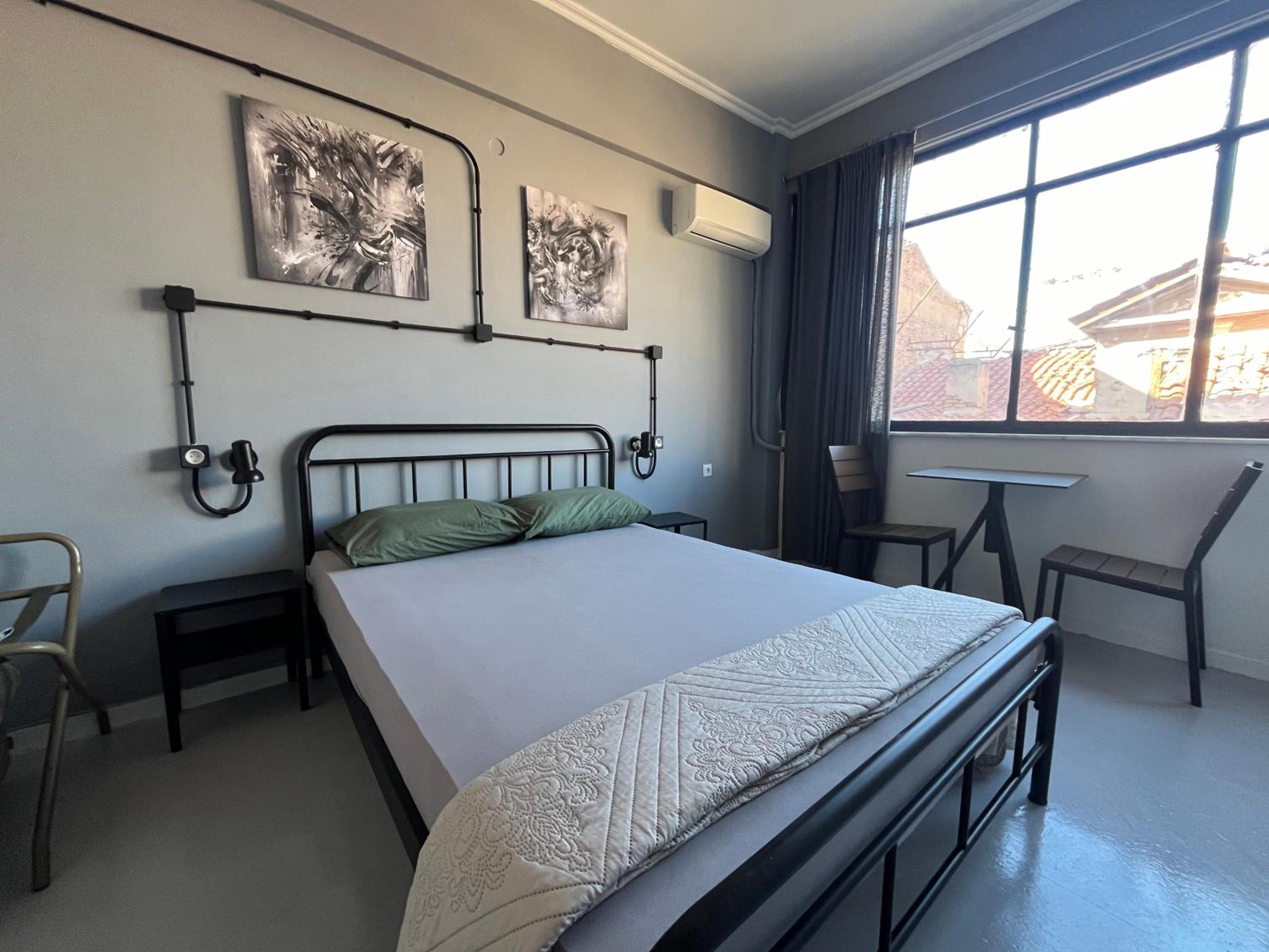 Urban Rooms