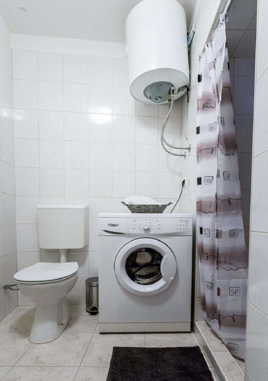 Photo 32