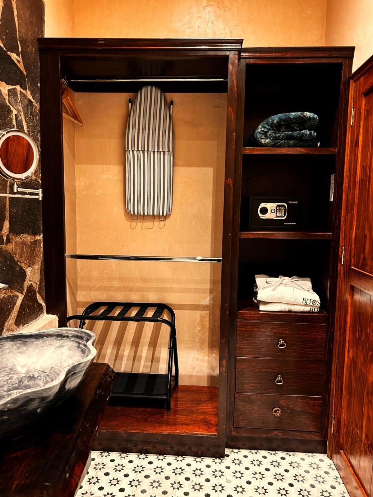 Bito's Hotel Boutique