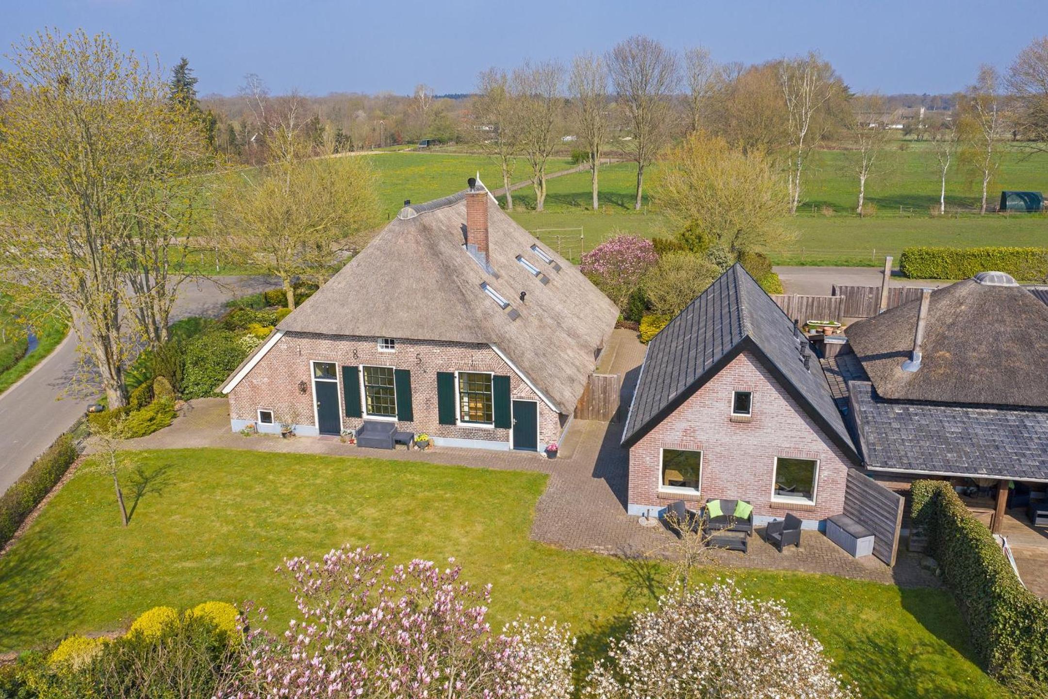 Hotel Hanendorper Hoeve - Gastenhuisje Bij Monumentale Boerderij