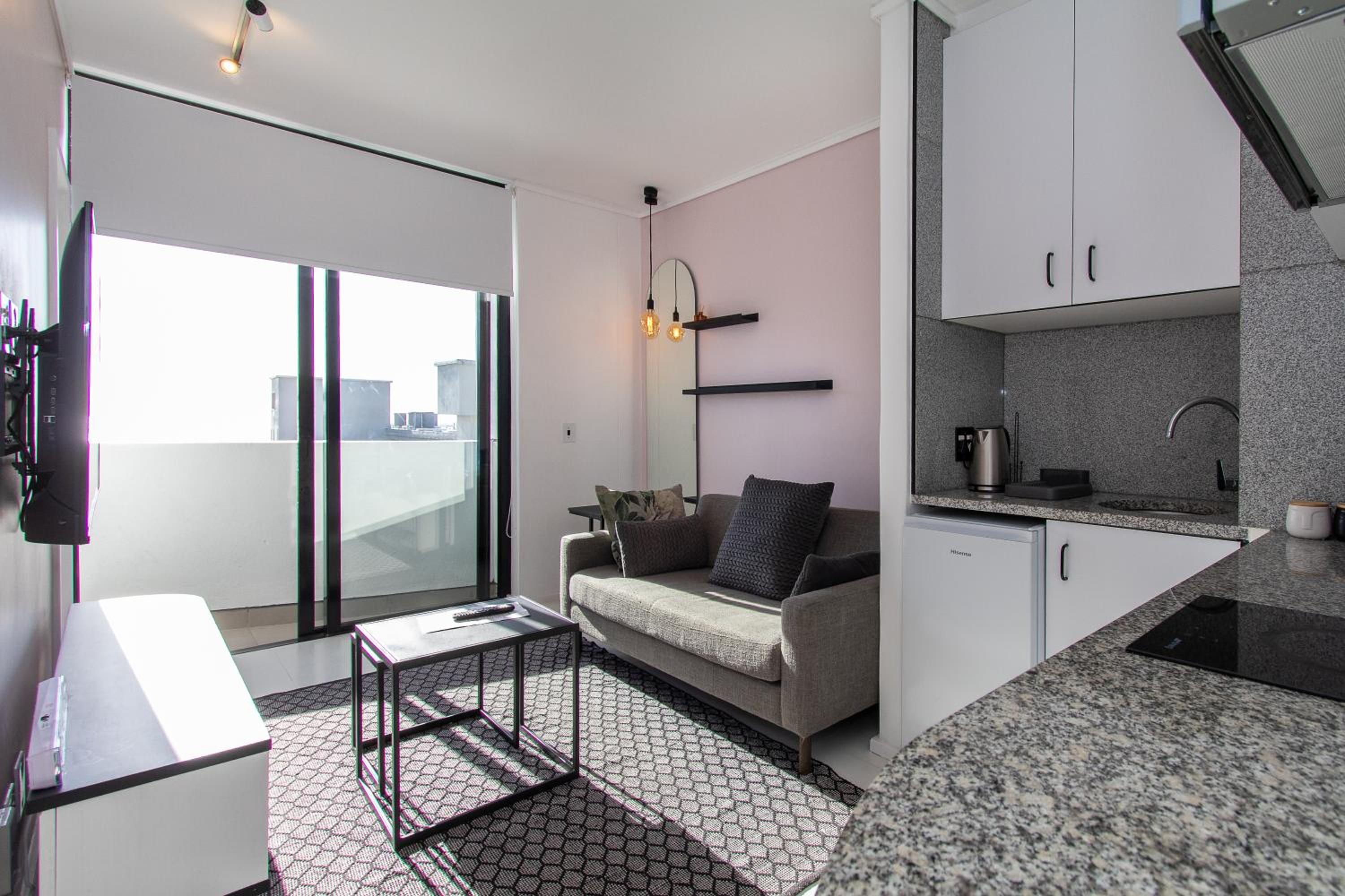 702 The Flamingo Spectacular 1 Bedroom view 4