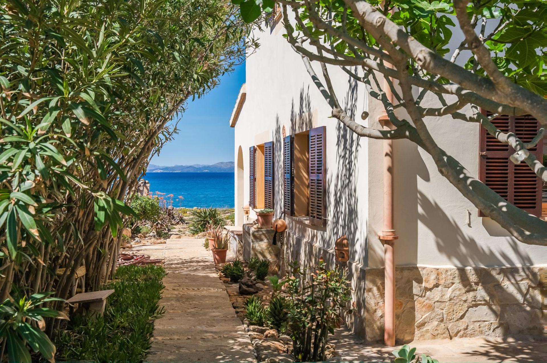 Ideal Property Mallorca - Casa Sa Nau view 4