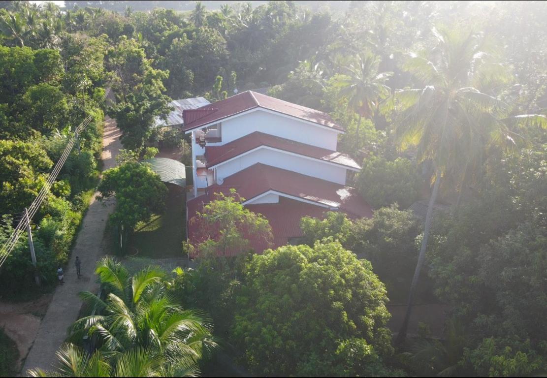 Udawalawe Elegant Hostel view 3