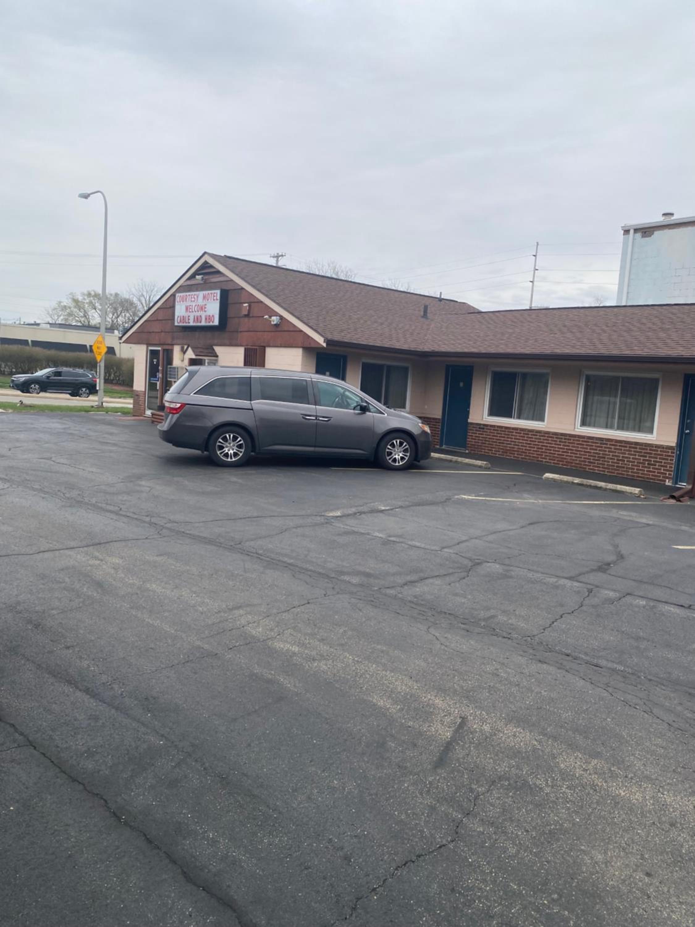 COURTESY MOTEL