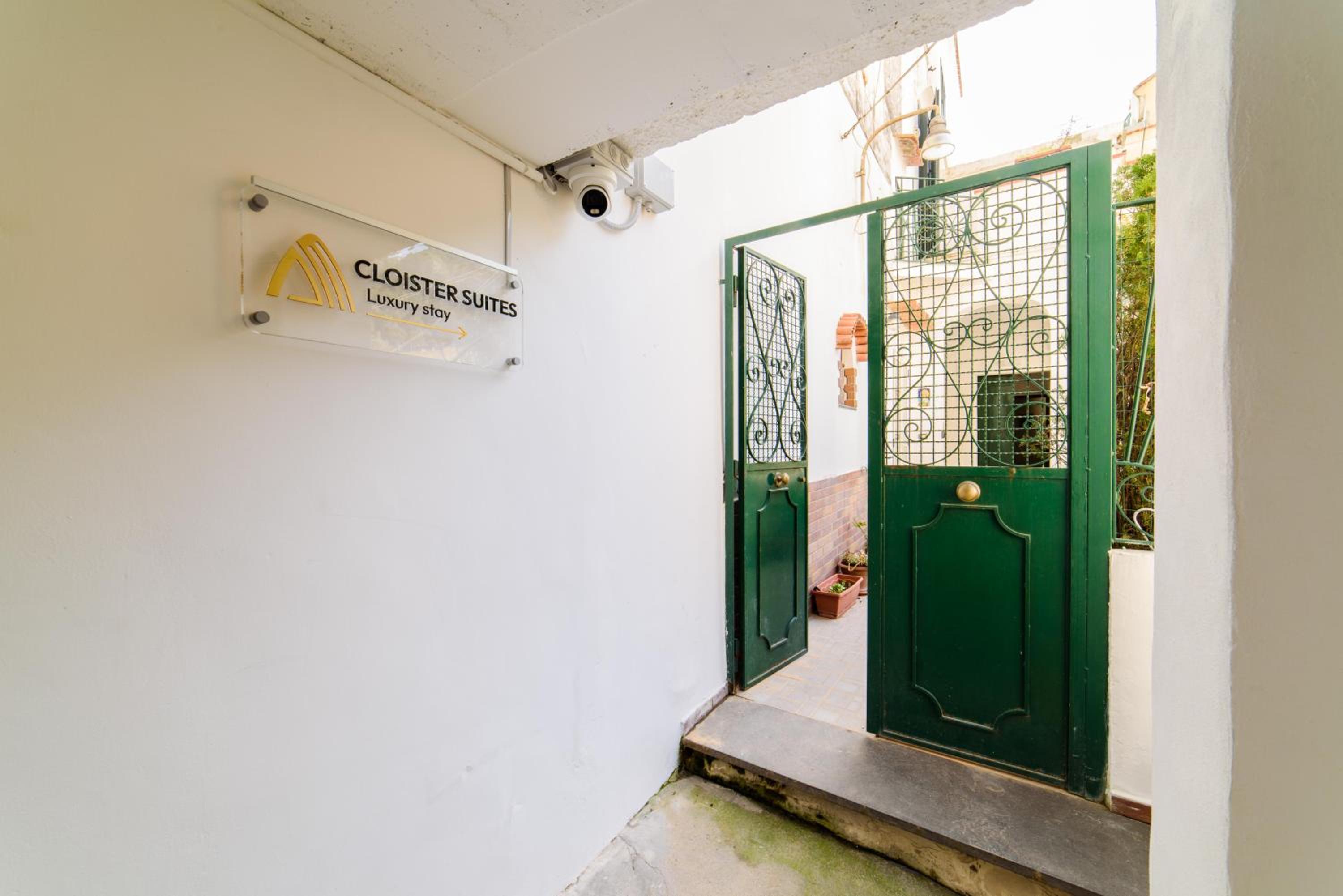 Hotel Cloister Suites Amalfi - Image 1