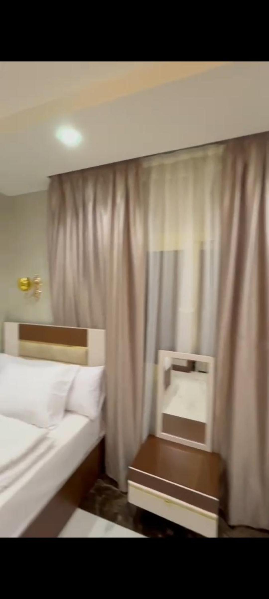 Duplex 5 Bed Room