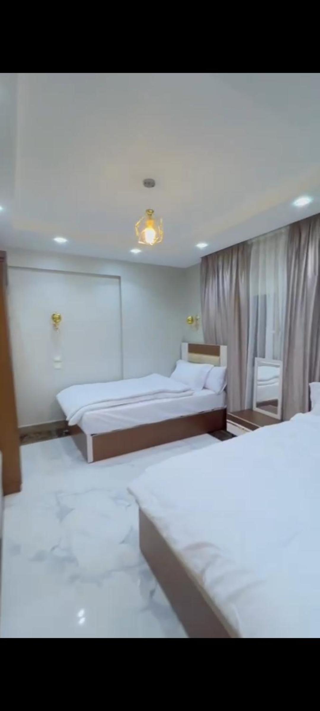 Duplex 5 Bed Room