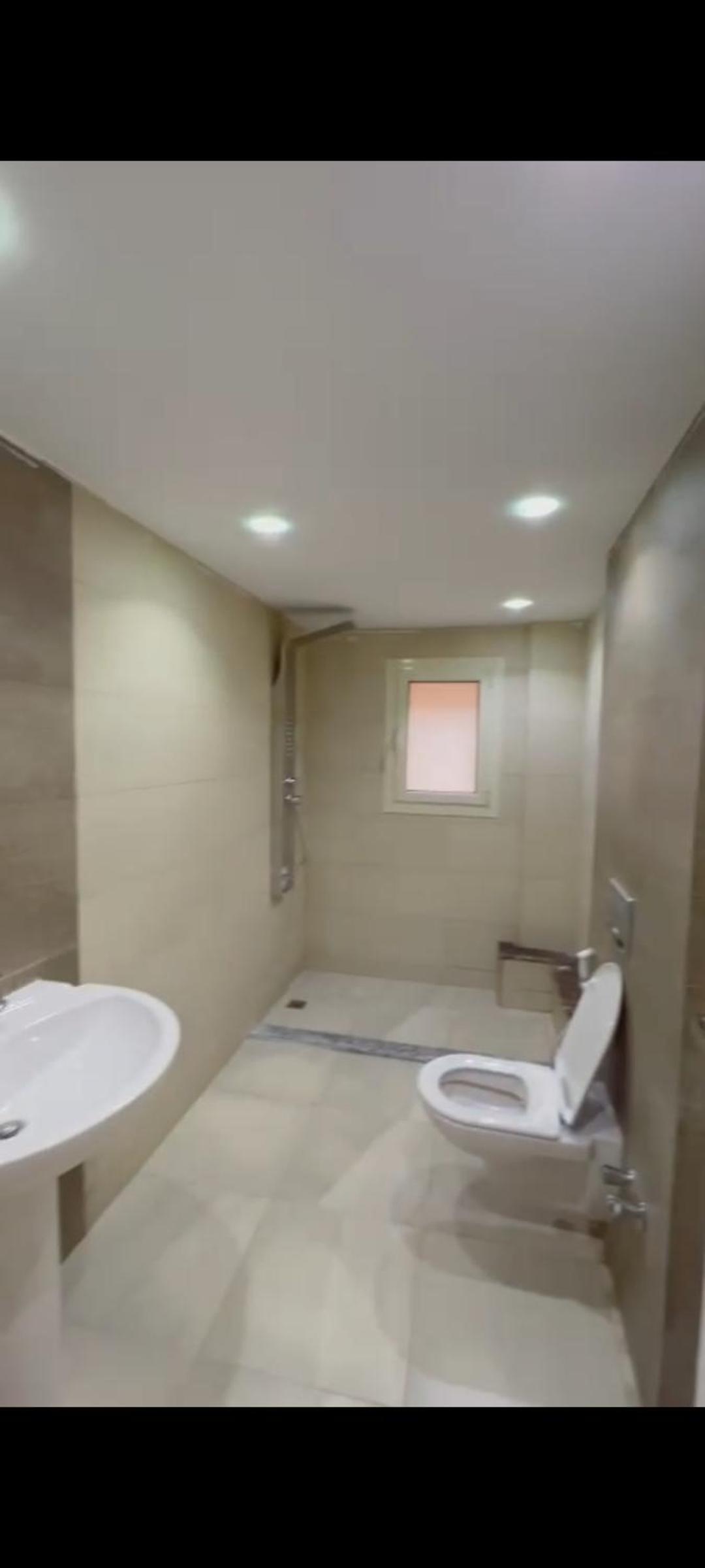 Duplex 5 Bed Room