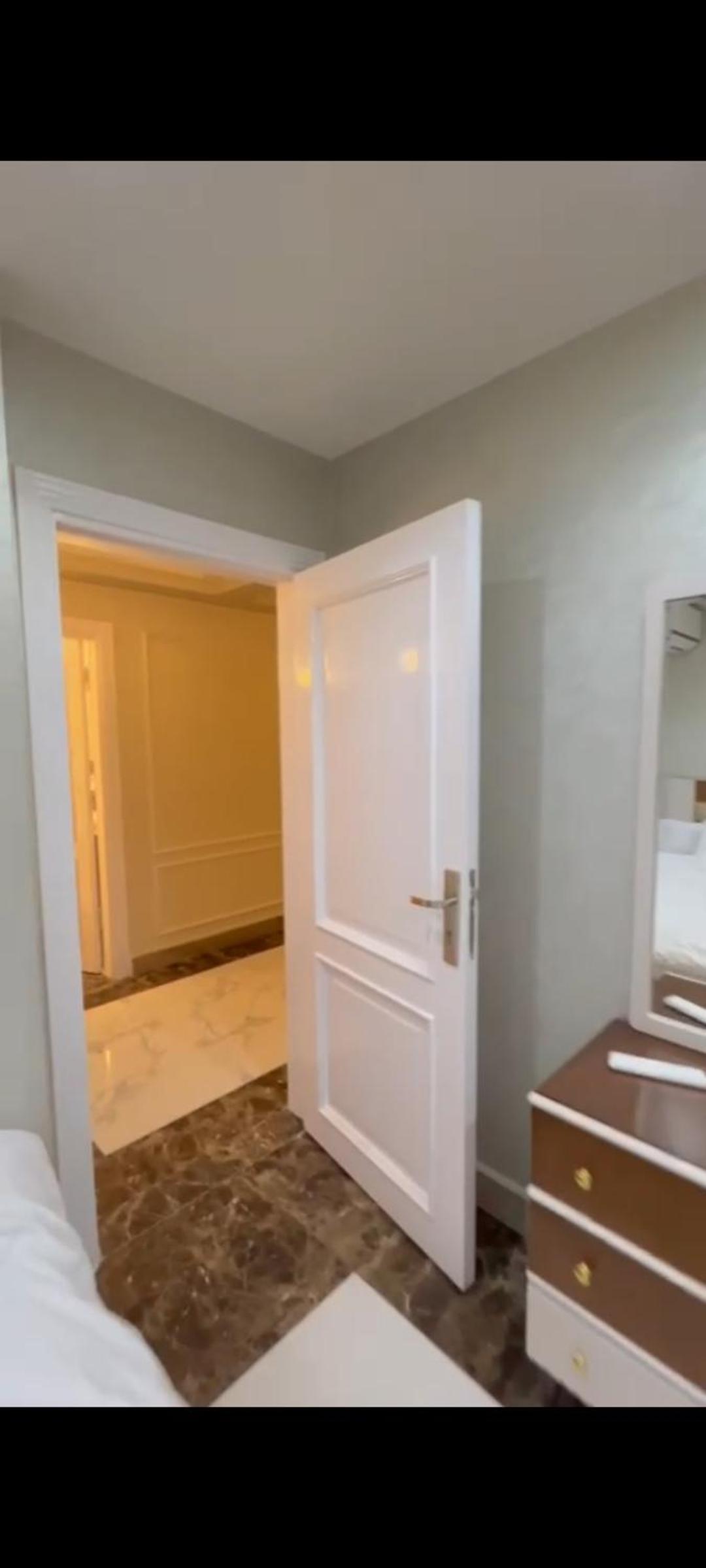 Duplex 5 Bed Room