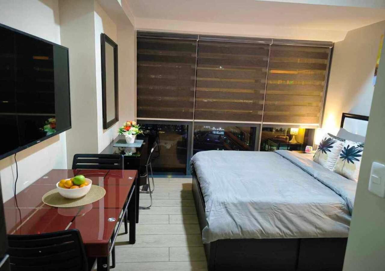 Avery's Place @ One Eastwood Avenue view 4